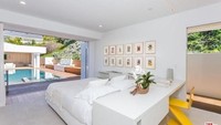Rumah ini punya empat kamar tidur dan empat kamar mandi. Istimewa/Dok. www.realtor.com.