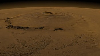 Olympus Mons yang merupakan gunung berapi perisai memiliki tinggi 25 km. (Foto: NASA)