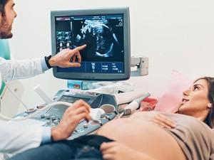 Viral Kisah Ibu-ibu Dilarang Suami Periksa USG Saat Hamil, Ini Kata Dokter