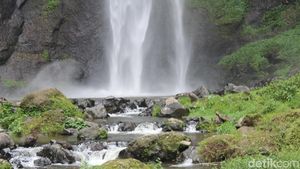 Foto: 2 Air Terjun Segar di Bandung Barat