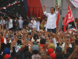 Jokowi Sapa Pendukung di Banjarmasin: Apa Habar Pian Sabarataan?