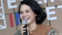 Andien saat ditemui di kawasan Kemang, Jakarta Selatan pada Rabu (27/3). Pool/Palevi S/detikFoto.