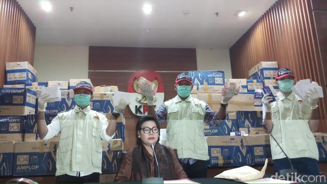 Foto: Jumpa pers KPK soal OTT politikus Golkar Bowo Sidik Pangarso (Farih/detikcom) Foto: Jumpa pers KPK soal OTT politikus Golkar Bowo Sidik Pangarso (Farih/detikcom)