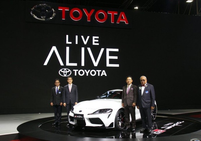 97 Cara Gambar Mobil Sport Gratis Terbaru