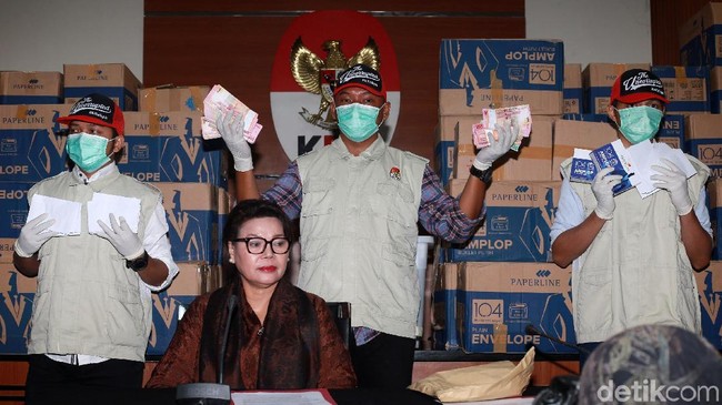 Barang Bukti Uang Tunai/Foto: Ari Saputra Barang Bukti Uang Tunai/Foto: Ari Saputra