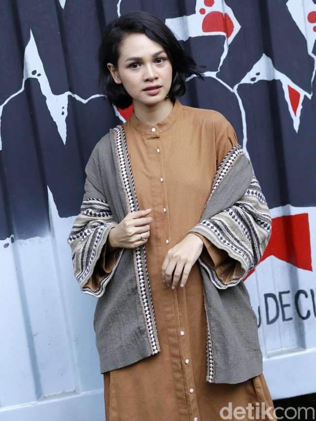 Andien sudah lama tidak mengonsumsi nasi putih sebagai karohidrat. Dia menggantinya dengan karbohidrat kompleks yang lebih sehat seperti ubi dan kentang. Foto: Palevi S/detikFoto