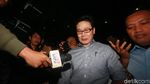 Diperiksa 8 Jam Sebagai Tersangka, Samin Tan Belum Diborgol