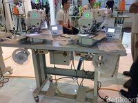 Mesin Canggih Ini Bisa Buat Lubang Kancing Dalam Waktu 10 Detik