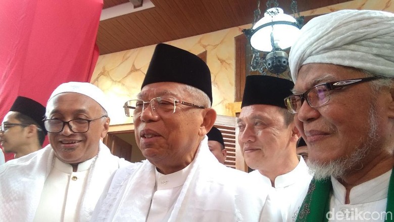 Maruf Ramah-tamah dengan Kiai PWNU Yogyakarta, Mantapkan Dukungan Maruf Ramah-tamah dengan Kiai PWNU Yogyakarta, Mantapkan Dukungan