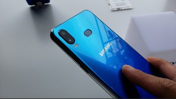 7. Samsung Galaxy A20 menguasai 1,4% market share. Foto: Samsung Central