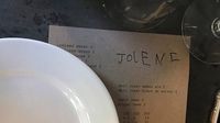 Wouw, Tulisan Tangan Bocah 6 Tahun Ini Dijadikan Logo Restoran!