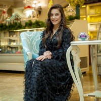 Petinju berambut cokelat ini dinobatkan sebagai atlet paling seksi Kazakhstan. Namanya pun jadi perbincangan setelah rumor dirinya akan melakukan pemotretan sebagai model di majalah Playboy. Foto: Instagram @sharipova_firuza