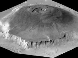 Wujud Olympus Mons yang Tiga Kali Lebih Tinggi dari Everest