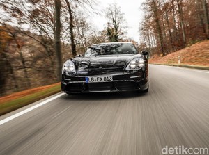 Aturan Mobil Listrik Belum Ada, Porsche Taycan Tetap Mendarat di RI
