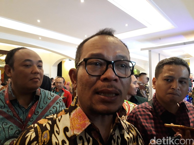 Menaker: Pengaduan Permasalahan THR 2019 Turun Menaker: Pengaduan Permasalahan THR 2019 Turun