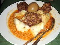 Berkuah Gurih Pedas, 5 Ketupat Sayur Ini Selalu Bikin Nagih