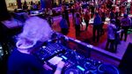 Butterfly dan Dinar Candy Lewat, Ini Aksi Nenek 80 Tahun Nge-DJ