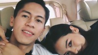 Sudah pacaran 3 tahun. Maudy Ayunda dan kekasihnya Arsyah Rasyid memang dikenal sangat kompak dan sama-sama pintar. Foto: Instagram@maudyayunda