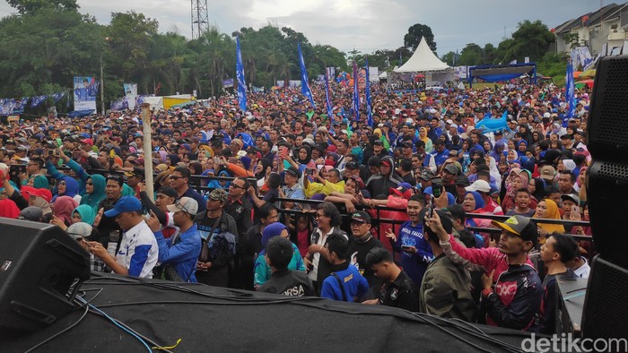Rhoma Irama kampanye PAN di Depok (Alfons/detikcom)