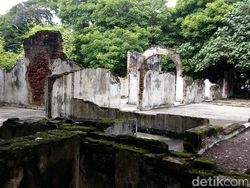 Foto: Libur Akhir Pekan, Uji Nyali di Pulau Narapidana