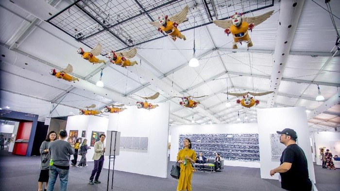 Karya Heri Dono di Art Central Hong Kong 2019