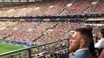 Pensiun dari MMA, Ini Pose Keren Conor McGregor Saat Kulineran Mewah