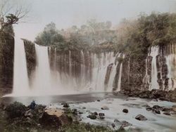 Potret Berwarna Ungkap Suasana Jepang Seabad Silam