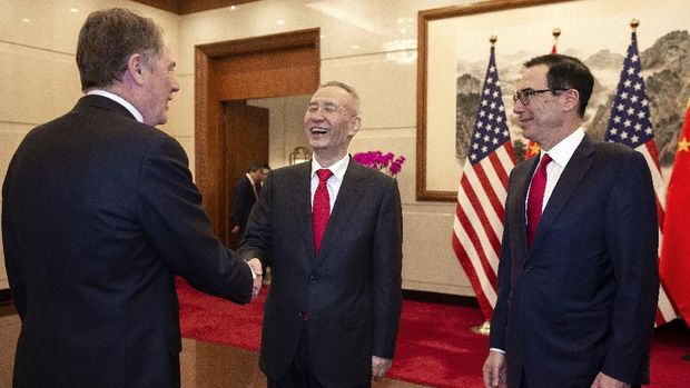 Perang Dagang Lebih Dominan, IHSG Melemah per Akhir Sesi Satu