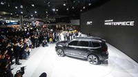 Konsep SUV bongsor yang dipercaya akan menjadi generasi terbaru KIA Mohave. Konsep itu bernama Masterpiece, sebuah mahakarya SUV besutan Korea Selatan.