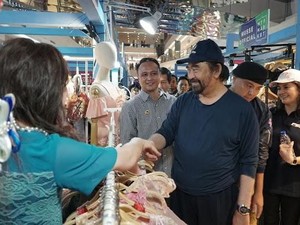 Tinjau Manado, Surya Paloh: Masyarakat Masih Berdaya Beli