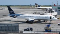 Eos Airlines berumur pendek hanya dari 2004 hingga 2008. Sebelum memperluas semua penerbangan kelas bisnis ke tujuan AS, Eropa, dan bahkan Amerika Selatan, maskapai ini tiba-tiba jatuh pailit (CNN Travel)