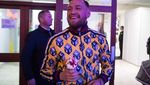 Pensiun dari MMA, Ini Pose Keren Conor McGregor Saat Kulineran Mewah