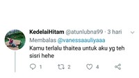 Selanjutnya yang tak kalah kocak adalah netizen yang menyamakan dirinya dengan teh sisri. Duh kalimat ini bisa juga jadi kalimat untuk menolak seseorang. Foto: twitter