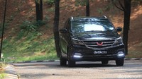 Kemudian kini Sienta juga dihadang pendatang baru asal China, Wuling Cortez. Foto: Ari Saputra