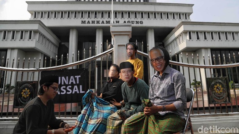 MA Sunat Vonis Eks Manajer PLN di Kasus Korupsi Rp 2,3 T MA Sunat Vonis Eks Manajer PLN di Kasus Korupsi Rp 2,3 T