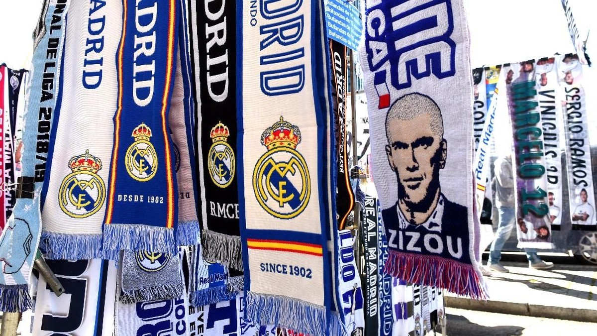 Zinedine Zidane tak pernah benar-benar pergi dari Real Madrid (Denis Doyle/Getty Images)
