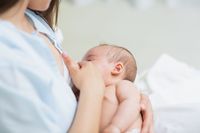 Campurkan MPASI dengan 5 Makanan Ini Agar Berat Badan Si Kecil Naik