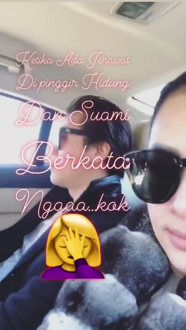 Tepis Reino Barack Disebut Marah di Instagram Stories, Syahrini Beri Penjelasan