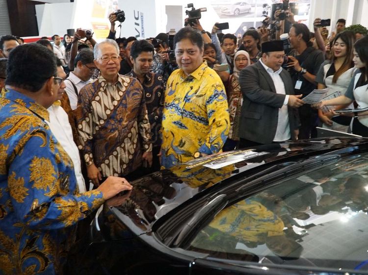 Resmi Dibuka, Begini Suasana GIIAS Surabaya