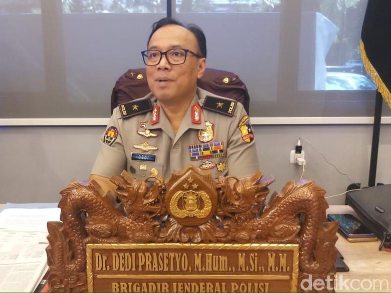 Ketua Tim Siber BPN Prabowo Disebut Terancam, Polri: Laporkan dengan Bukti Ketua Tim Siber BPN Prabowo Disebut Terancam, Polri: Laporkan dengan Bukti