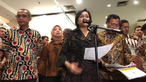 Sri Mulyani Batalkan Aturan Pajak E-Commerce, Ini Alasannya!