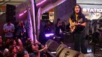 Di-Modus-in Sheryl Sheinafia dengan Sweet Talk