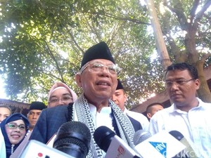 Prabowo Serang Kartu Jokowi, Ini Kata Maruf Amin