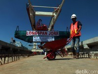 Uji Coba Kereta LRT Jabodebek Molor ke September