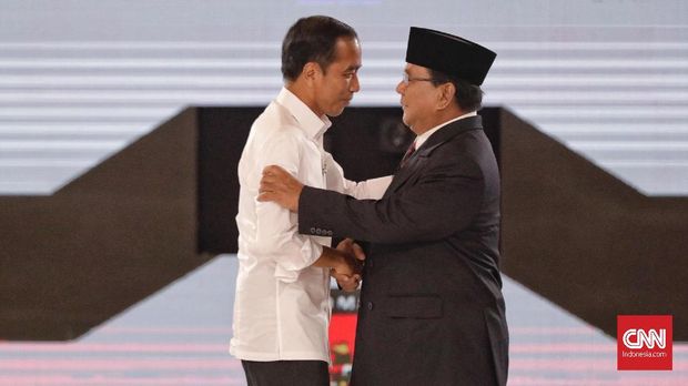 Salah Taktik Jokowi dan Narasi Usang Prabowo