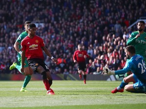 Bangun Tim di Sekeliling Rashford, Man United!