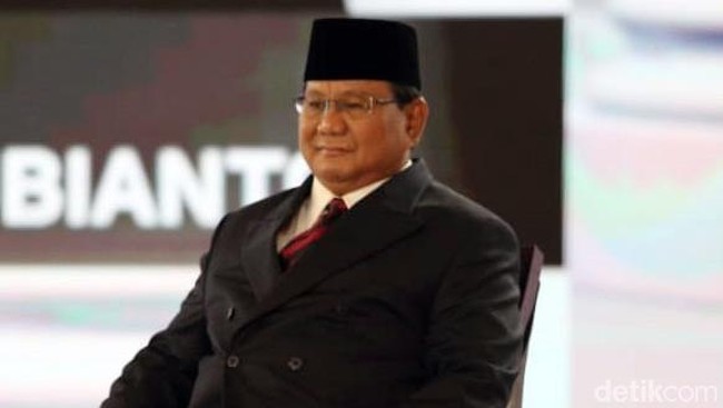 Saat Pamer Perebutan Freeport Jokowi Dibalas Etok-etok Prabowo