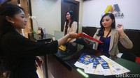 Bank Mega membuka layanan perbankan di Trans Studio Mall (TSM) Denpasar, Bali guna mendekatkan pelayanan kepada nasabah yang berada di pusat perbelanjaan.
