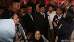 Gaya Kompak Prabowo dan Titiek Soeharto Usai Debat Capres