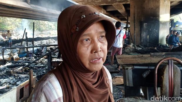  Lapak di Kolong Tol Pluit Terbakar